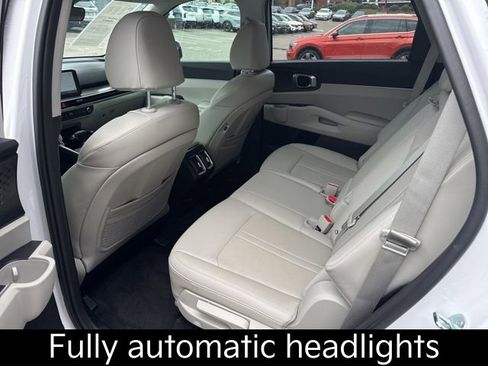 Certified 2025 Kia Sorento S image 16