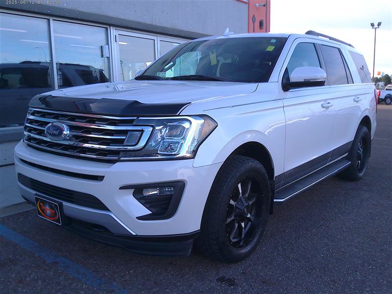 Used 2019 Ford Expedition XLT w/ Equipment Group 202A AWD/4WD image 1