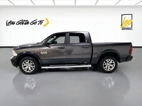 Used 2018 RAM 1500 Outdoorsman AWD/4WD image 9
