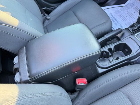 Used 2019 Jeep Wrangler Unlimited Sport S image 49