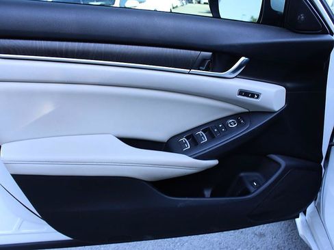 Used 2019 Honda Accord EX-L image 8