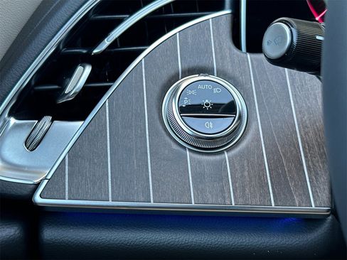 New 2025 Mercedes-Benz E 350 Sedan image 31