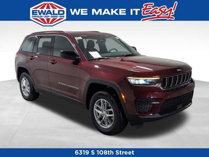 New 2025 Jeep Grand Cherokee Laredo X w/ Trailer Tow Package
