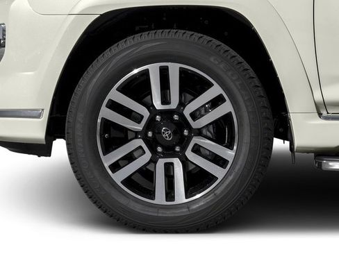 Used 2016 Toyota 4Runner Limited AWD/4WD image 14