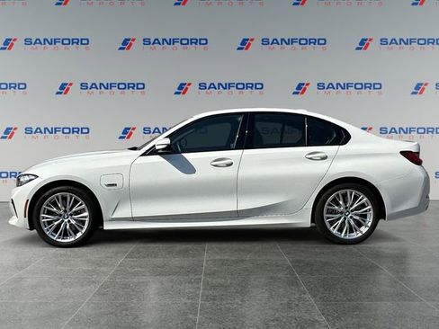 Used 2023 BMW 330e xDrive w/ Premium Package image 2