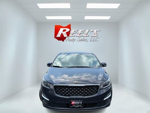 Used 2019 Kia Sedona EX FWD image 2
