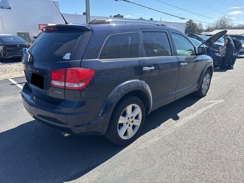 Used 2011 Dodge Journey Crew w/ Driver Convenience Group image 4