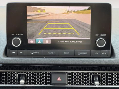 Used 2023 Honda Civic Sport image 12