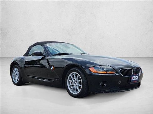 Used 2004 BMW Z4 2.5i RWD image 3