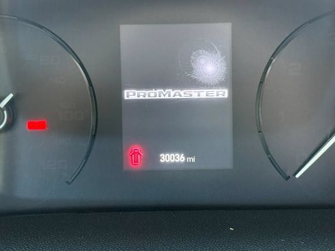 Used 2024 RAM ProMaster 2500 w/ Safety Group FWD image 10