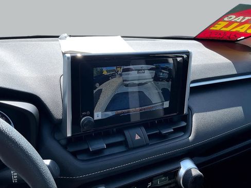 Used 2025 Toyota RAV4 LE FWD image 21