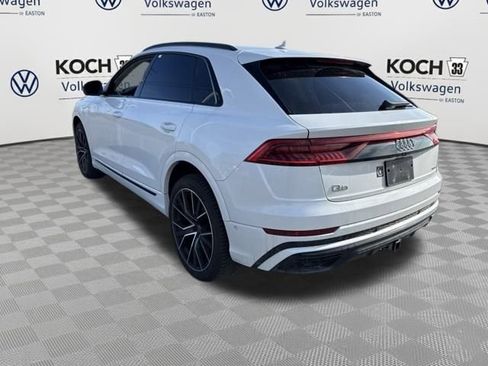 Used 2019 Audi Q8 Prestige w/ Luxury Package image 5
