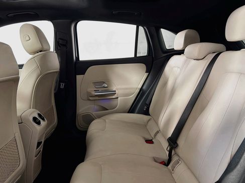 Used 2023 Mercedes-Benz GLA 250 image 7