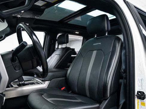 Used 2018 Ford F150 Platinum w/ FX4 Off-Road Package image 17