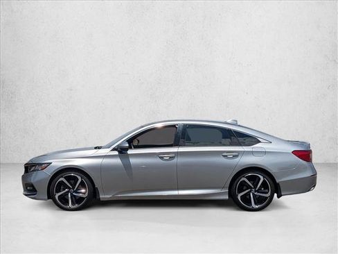 Used 2019 Honda Accord Sport image 9