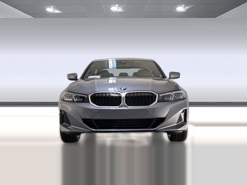 New 2026 BMW 330i Sedan w/ Premium Package image 6