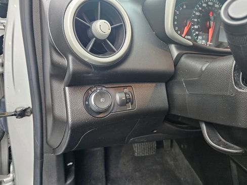 Used 2017 Chevrolet Sonic LT image 28