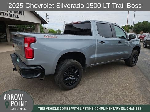 Used 2025 Chevrolet Silverado 1500 LT Trail Boss w/ Protection Package AWD/4WD image 12