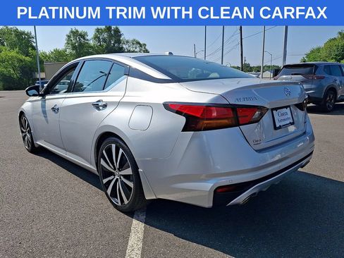 Used 2019 Nissan Altima 2.0 Platinum FWD image 4