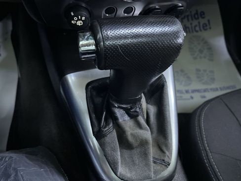 Used 2006 HUMMER H3 image 22