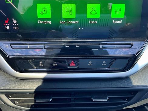 Used 2021 Volkswagen ID.4 Pro S w/ ID.4 Protection Package image 31