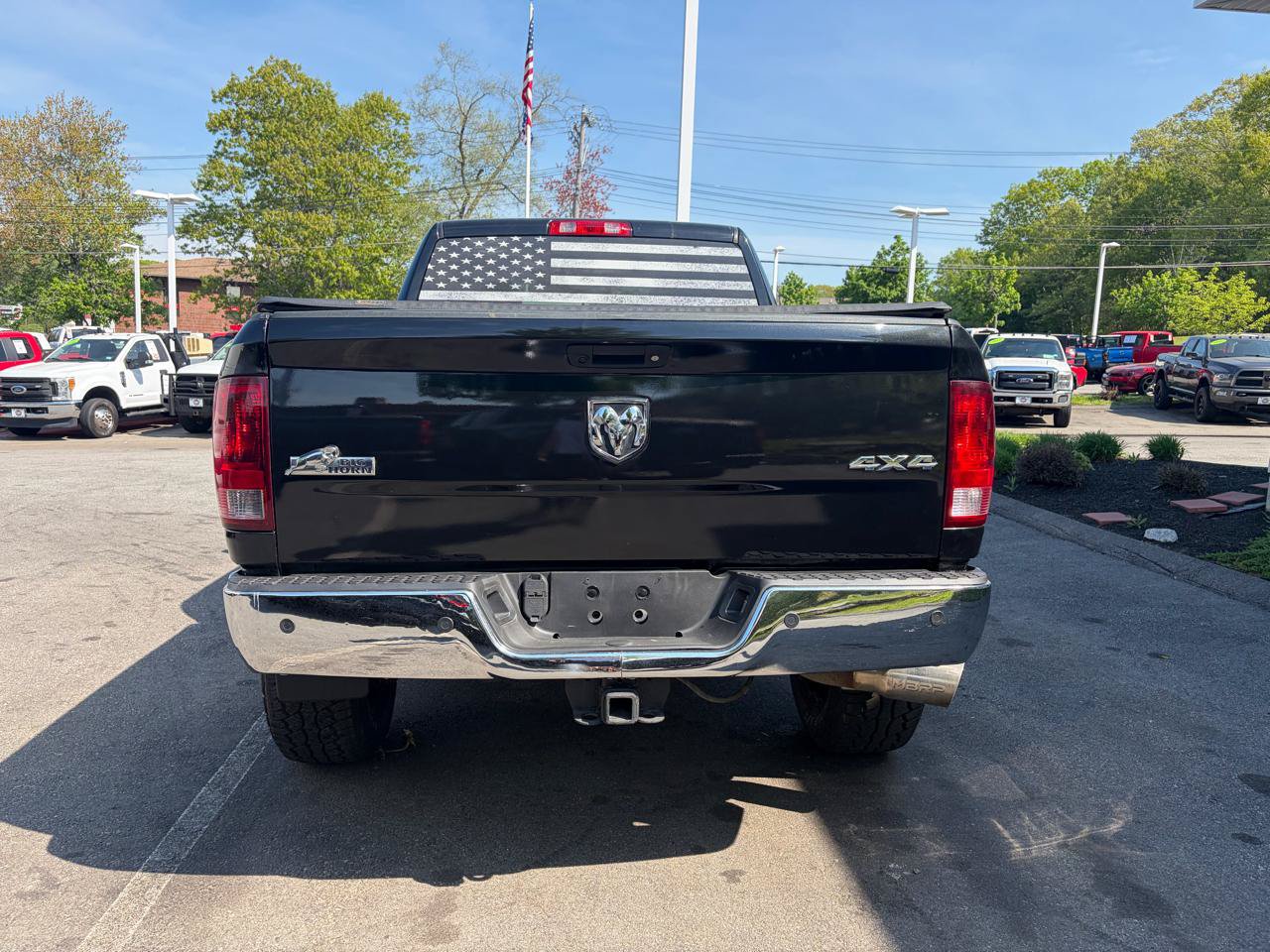 Used 2016 RAM 2500 Tradesman w/ Chrome Appearance Group AWD/4WD image 9