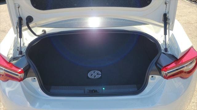Used 2020 Toyota 86 RWD image 7