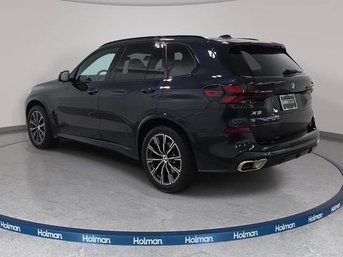 Used 2024 BMW X5 xDrive40i w/ M Sport Package AWD/4WD image 7