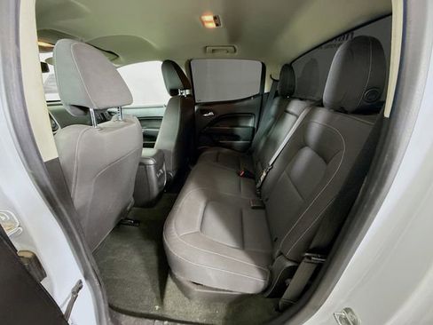 Used 2017 Chevrolet Colorado LT image 24