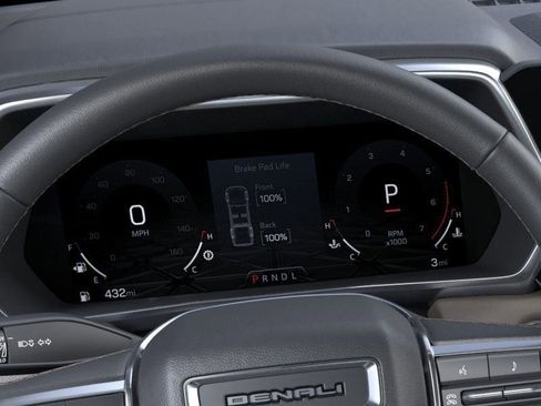 New 2026 GMC Canyon Denali image 18