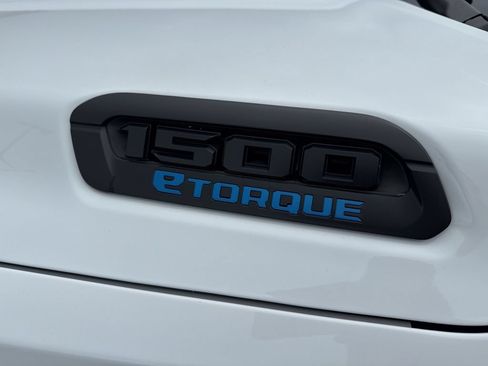 Used 2022 RAM 1500 Big Horn AWD/4WD image 16