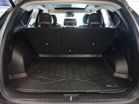 Used 2022 Hyundai Tucson Limited image 56