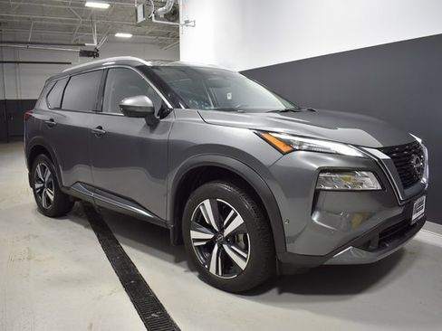 Certified 2023 Nissan Rogue SL w/ SL Premium Package image 7