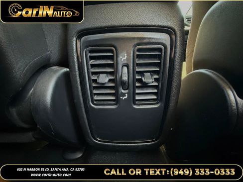 Used 2021 Dodge Durango SXT w/ 3rd Row Seating Group RWD image 34