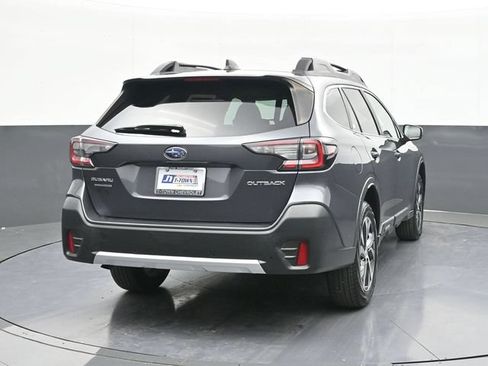 Used 2022 Subaru Outback Limited AWD/4WD image 12