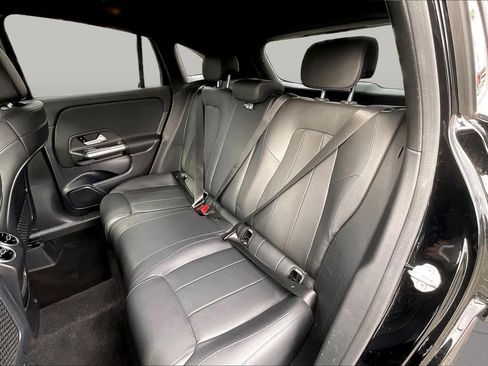 Used 2021 Mercedes-Benz GLA 250 image 20