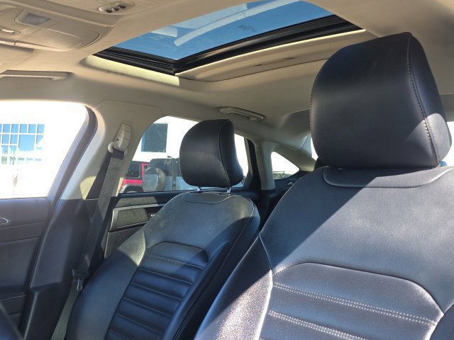 Used 2019 Ford Fusion SEL FWD image 13