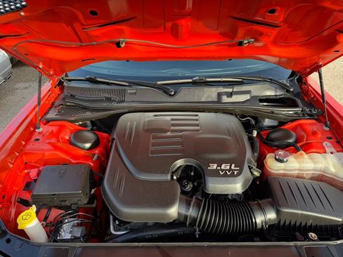 Used 2020 Dodge Challenger GT RWD image 39