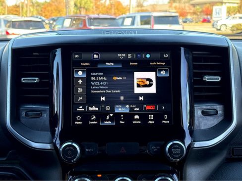 Used 2022 RAM 1500 Big Horn image 8