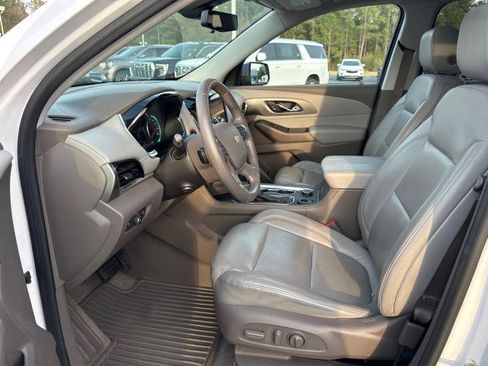 Used 2018 Chevrolet Traverse Premier w/ Driver Confidence II Package image 20