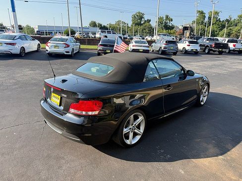 Used 2008 BMW 135i Convertible RWD image 5