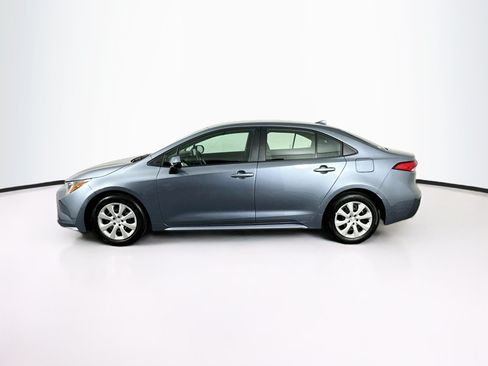 Used 2025 Toyota Corolla LE FWD image 4