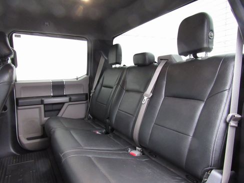 Used 2017 Ford F350 XLT w/ XLT Value Package image 9