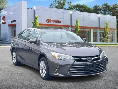 Used 2016 Toyota Camry LE
