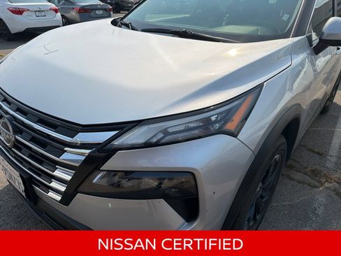 Certified 2025 Nissan Rogue SV AWD/4WD image 2