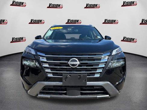 Used 2026 Nissan Rogue SL image 2