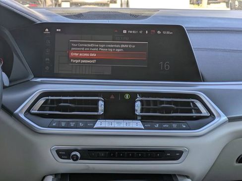 Used 2023 BMW X6 xDrive40i w/ Premium Package image 15