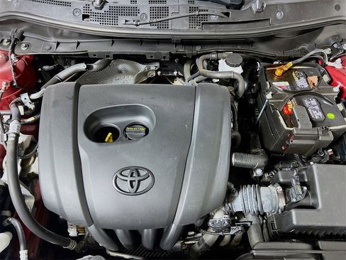 Certified 2020 Toyota Yaris XLE image 26