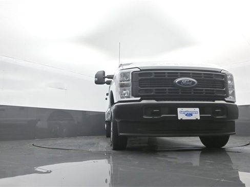 New 2026 Ford F350 XL image 26