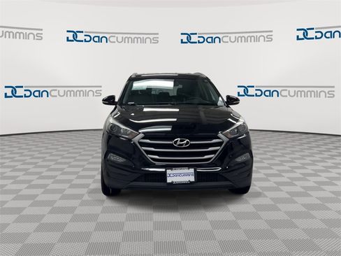 Used 2018 Hyundai Tucson SEL Plus w/ Cargo Package image 3